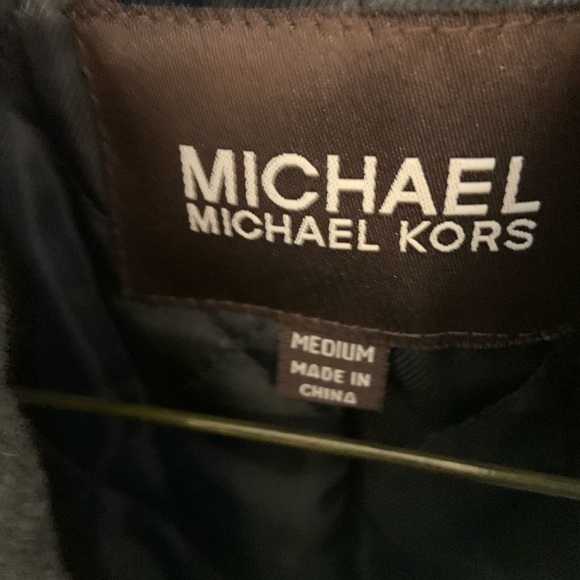 Coat - Picture 4 of 6